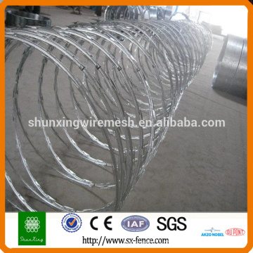 200g / m2 Hot Dipped Galvanizado Corda Wire Razor